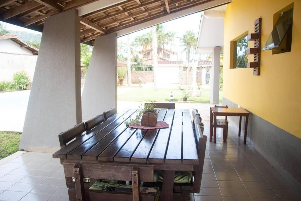Villa Tavares - Casa Com Piscina Na Praia Da Lagoinha 乌巴图巴 外观 照片